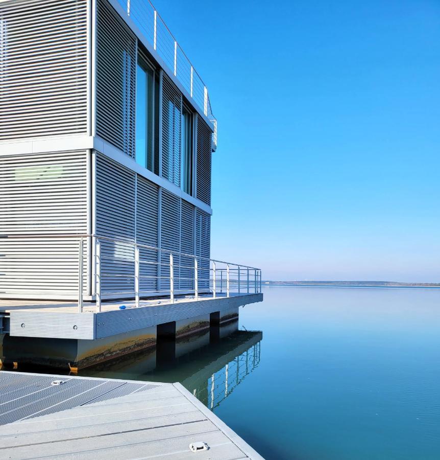 Schwimmendes Ferienhaus Silent Elsterheide Εξωτερικό φωτογραφία